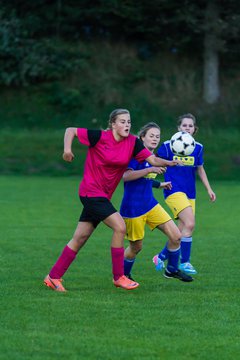 Bild 242 - B-Juniorinnen TSV Gnutz o.W. - SV Wahlstedt : Ergebnis: 1:1